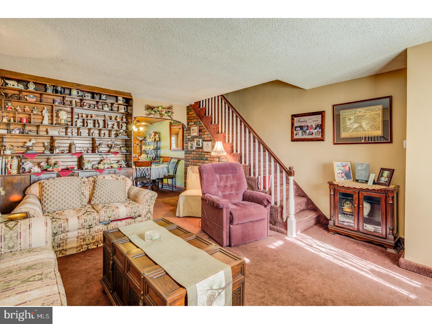 9086 Wesleyan Road Philadelphia, PA 19136 - Photo 3 of 17 Gallery Image 3