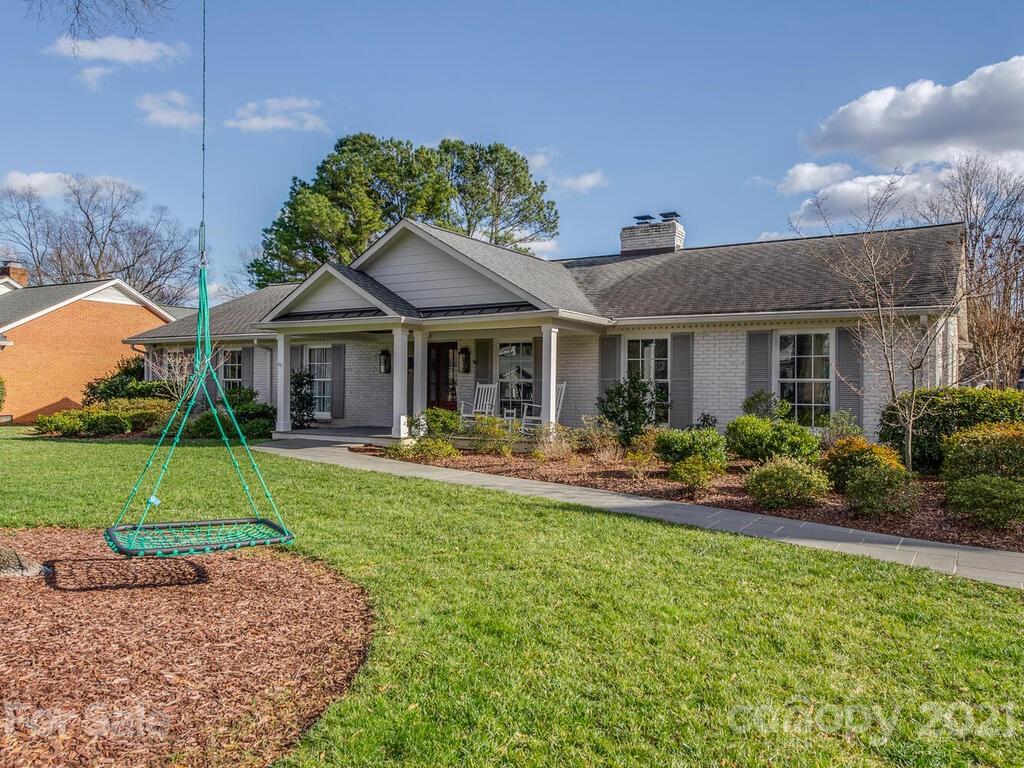 3023 Ferncliff Road Charlotte, NC 28211 - Photo 2 of 36