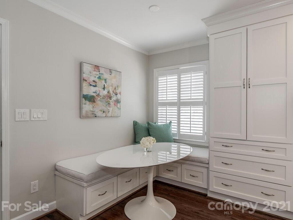 3023 Ferncliff Road Charlotte, NC 28211 - Photo 13 of 36