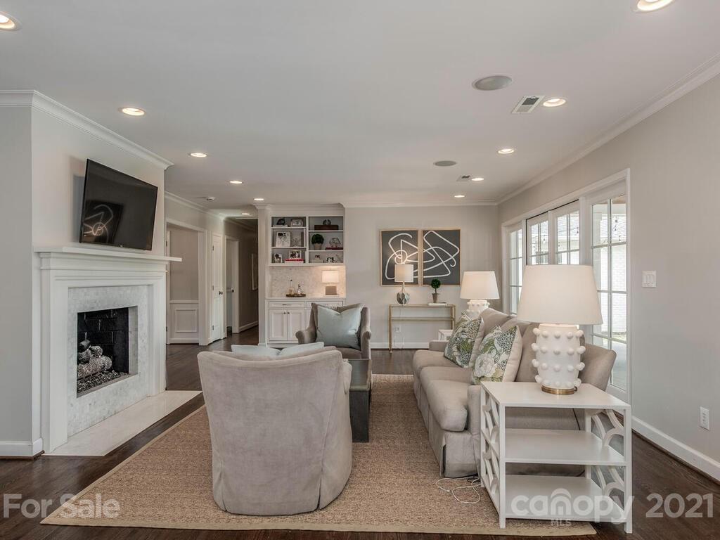 3023 Ferncliff Road Charlotte, NC 28211 - Photo 15 of 36