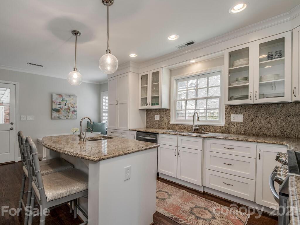 3023 Ferncliff Road Charlotte, NC 28211 - Photo 10 of 36