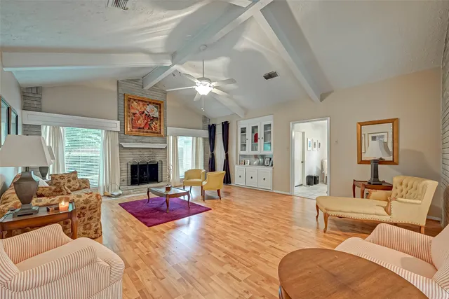 $2,100 | 3631 Glenpine Drive, Houston, TX 77068