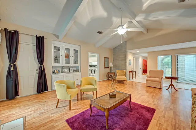 $2,100 | 3631 Glenpine Drive, Houston, TX 77068