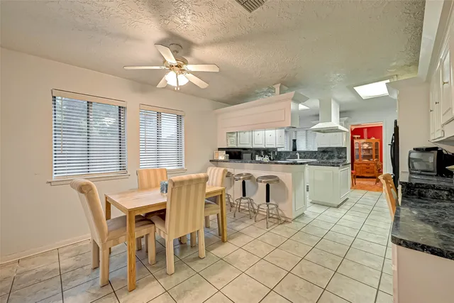 $2,100 | 3631 Glenpine Drive, Houston, TX 77068