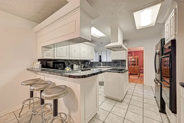 $2,100 | 3631 Glenpine Drive, Houston, TX 77068