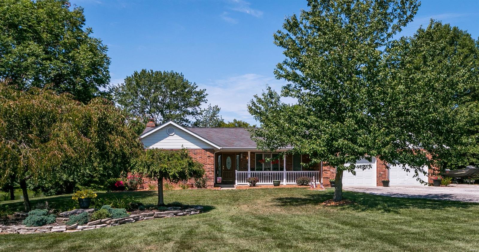 5835 Sportsman Road Waterloo, IL 62298 - Photo 1 of 49