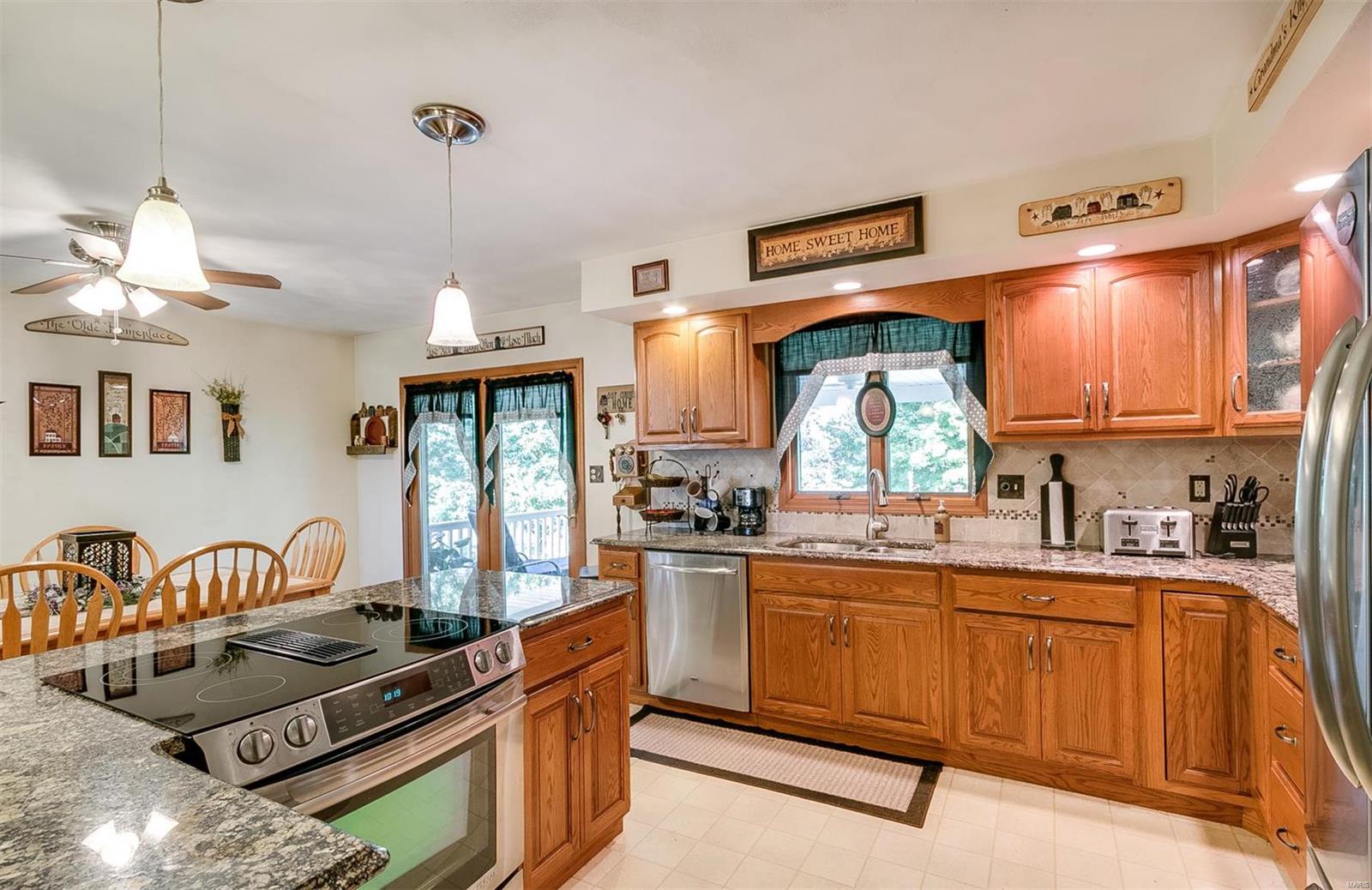 5835 Sportsman Road Waterloo, IL 62298 - Photo 12 of 49