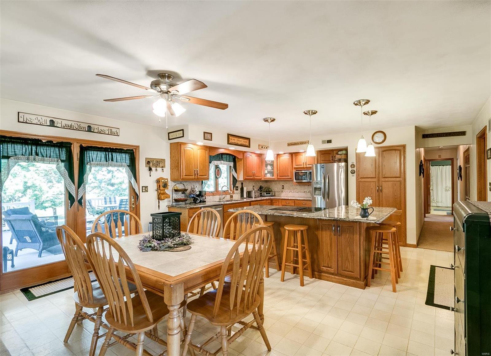 5835 Sportsman Road Waterloo, IL 62298 - Photo 10 of 49
