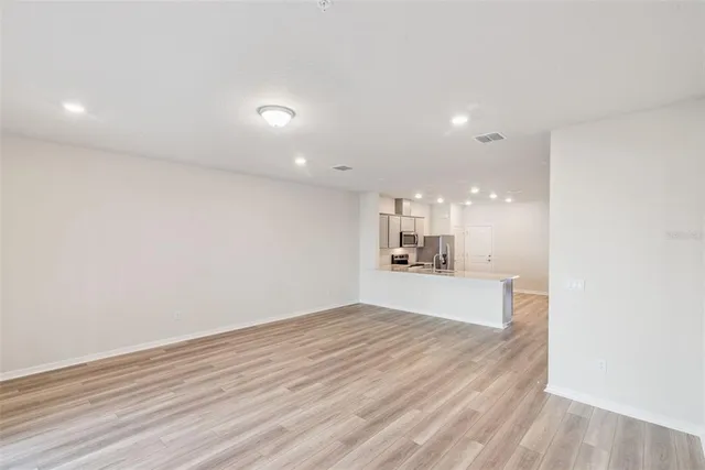 $2,125 | 675 Belgrove Street, DeBary, FL 32713