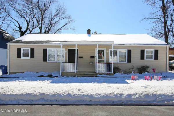 $2,700 | 8 Viola Avenue, Leonardo, NJ 07737