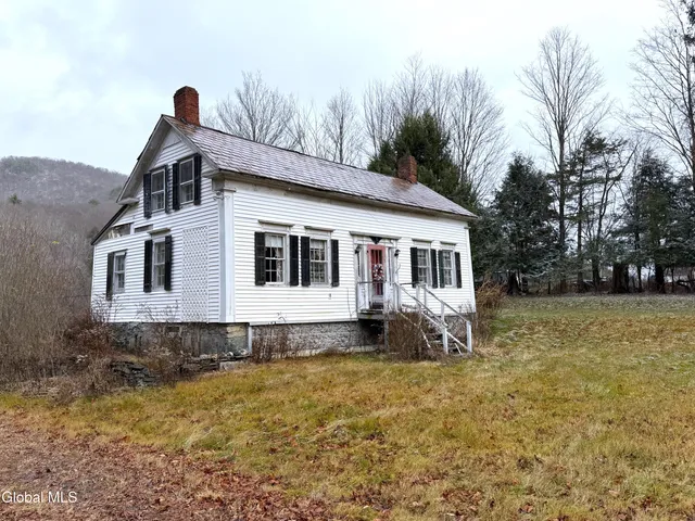 $199,000 | 4 Day Foot Road, Petersburgh, NY 12138