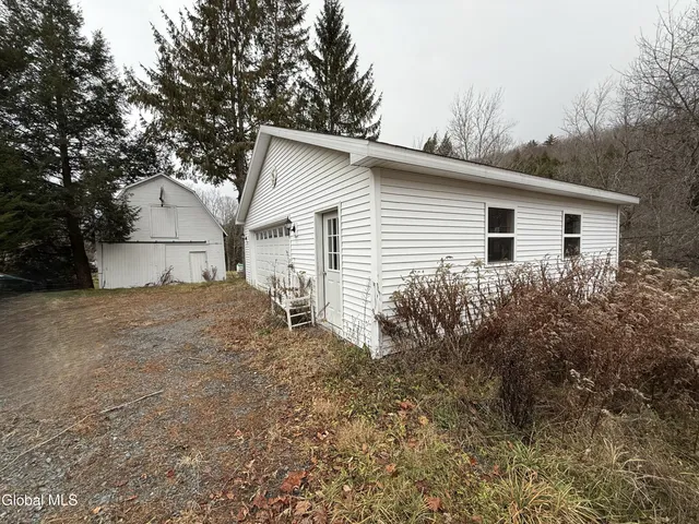 $199,000 | 4 Day Foot Road, Petersburgh, NY 12138