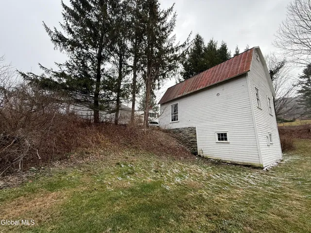 $199,000 | 4 Day Foot Road, Petersburgh, NY 12138