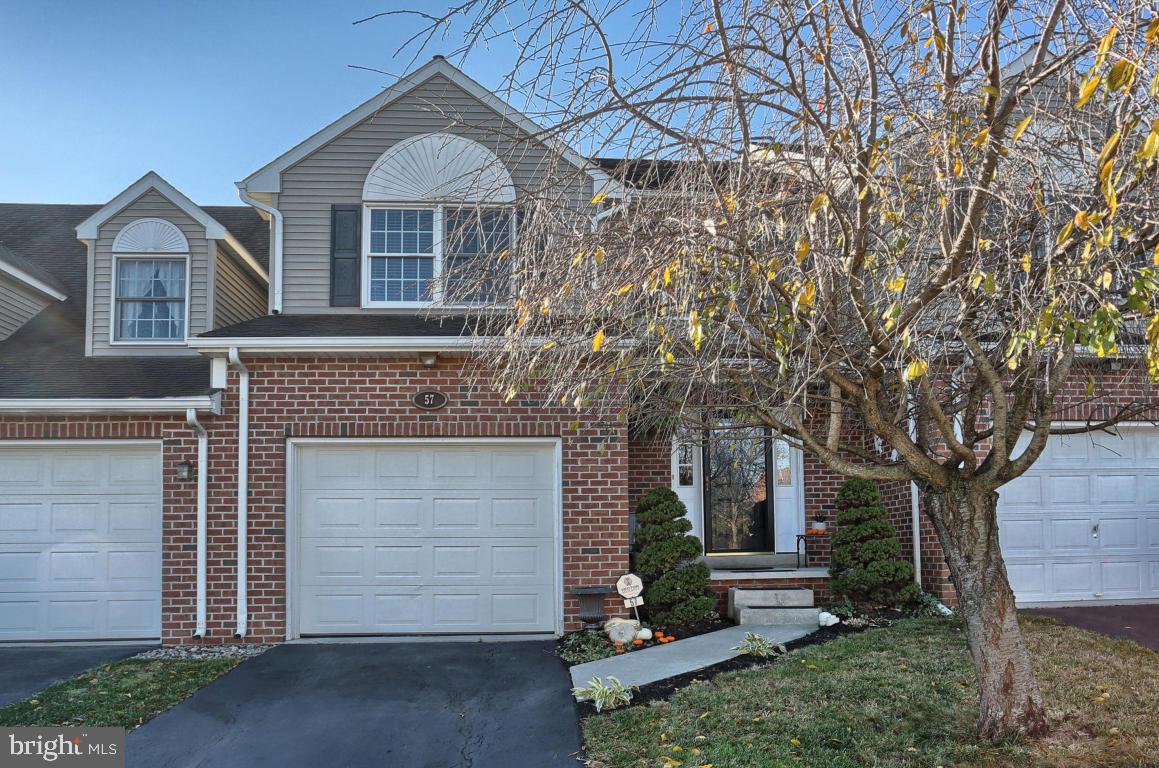 57 Spring Street Mountville, PA 17554 - Photo 3 of 33 Gallery Image 3