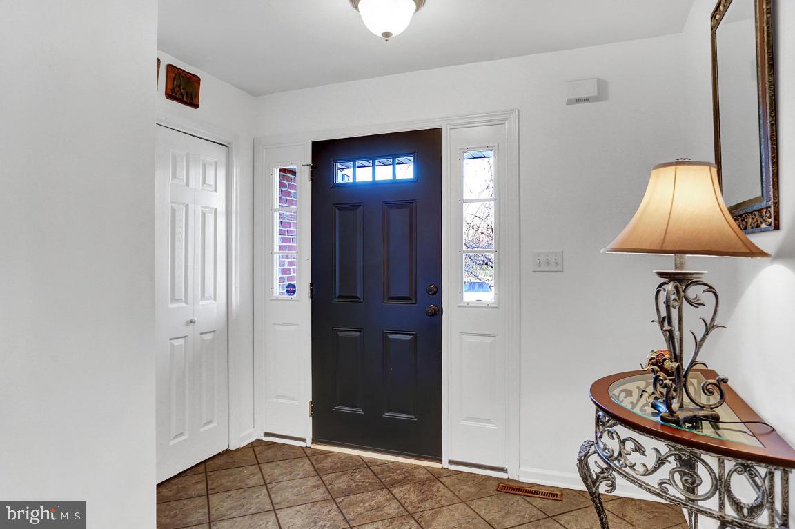57 Spring Street Mountville, PA 17554 - Photo 4 of 33 Gallery Image 4