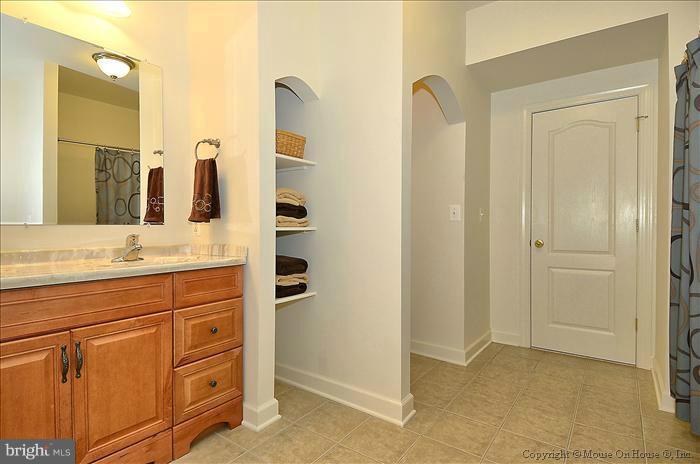 3264 Bottner Road Gambrills, MD 21054 - Photo 23 of 30 Bath