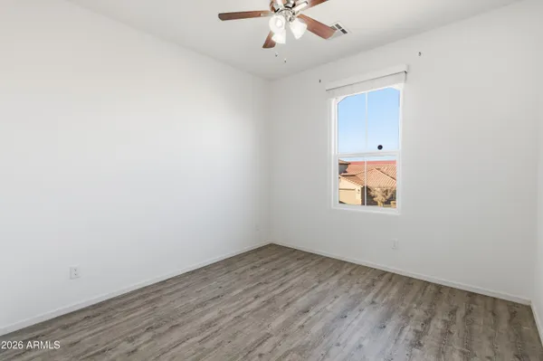 $574,900 | 627 West Kerry Lane, Phoenix, AZ 85027