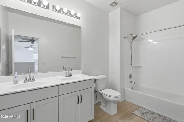 $574,900 | 627 West Kerry Lane, Phoenix, AZ 85027