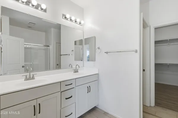 $574,900 | 627 West Kerry Lane, Phoenix, AZ 85027