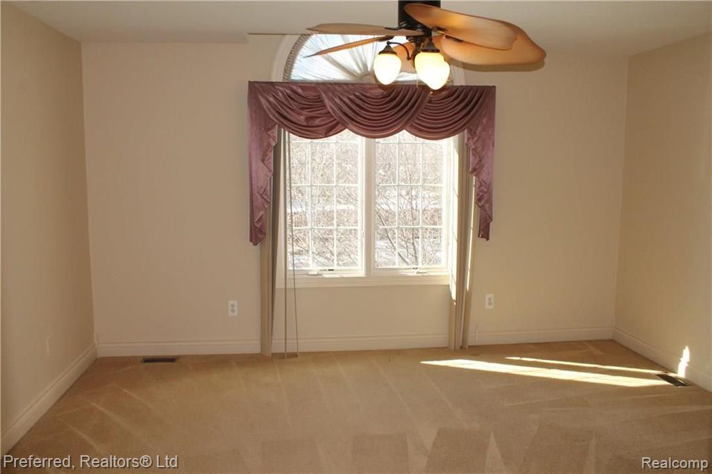 1264 North Lilley Road Canton, MI 48187 - Photo 18 of 34