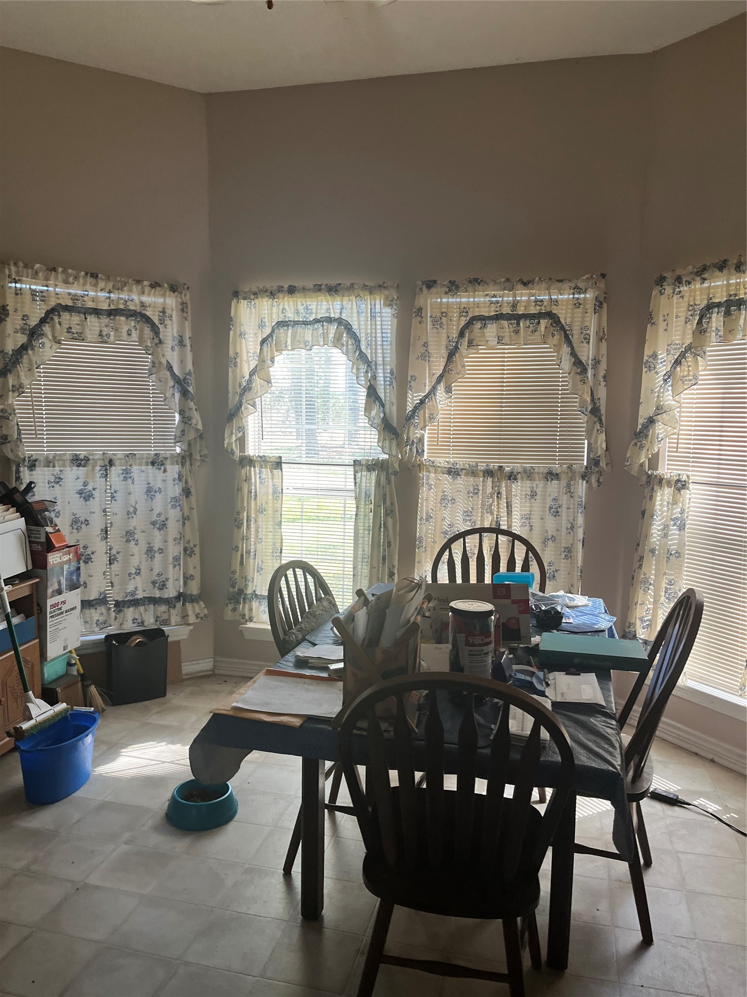 320 Commerce Lane Highlands, TX 77562 - Photo 5 of 9