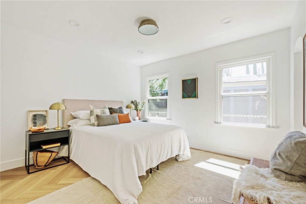 11110 Landale Street Toluca Lake, CA 91602 - Photo 29 of 44