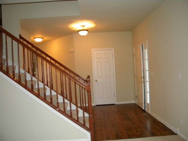 2526 Rourke Drive Aurora, IL 60503 - Photo 2 of 21