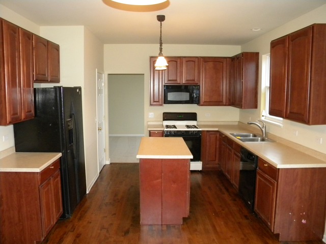 2526 Rourke Drive Aurora, IL 60503 - Photo 7 of 21