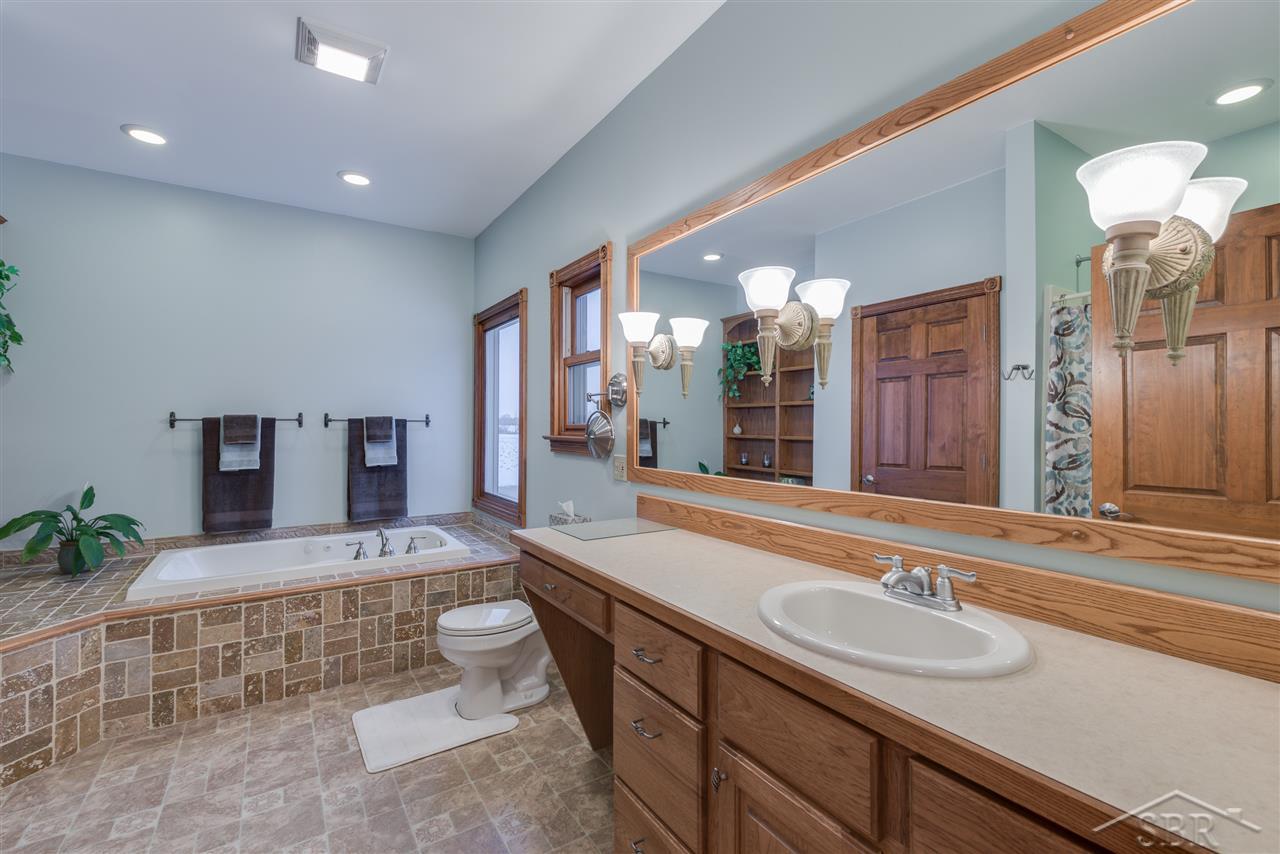 4485 Lone Road Freeland, MI 48623 - Photo 14 of 25 Master Bathroom