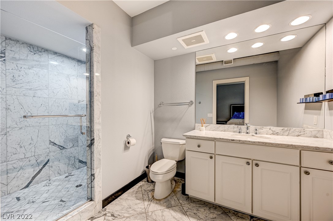 360 East Desert Inn Road, Unit 1005 Las Vegas, NV 89109 - Photo 26 of 45 Gallery Image 26