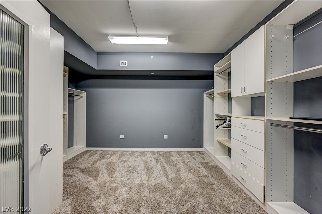 360 East Desert Inn Road, Unit 1005 Las Vegas, NV 89109 - Photo 32 of 45 Gallery Image 32