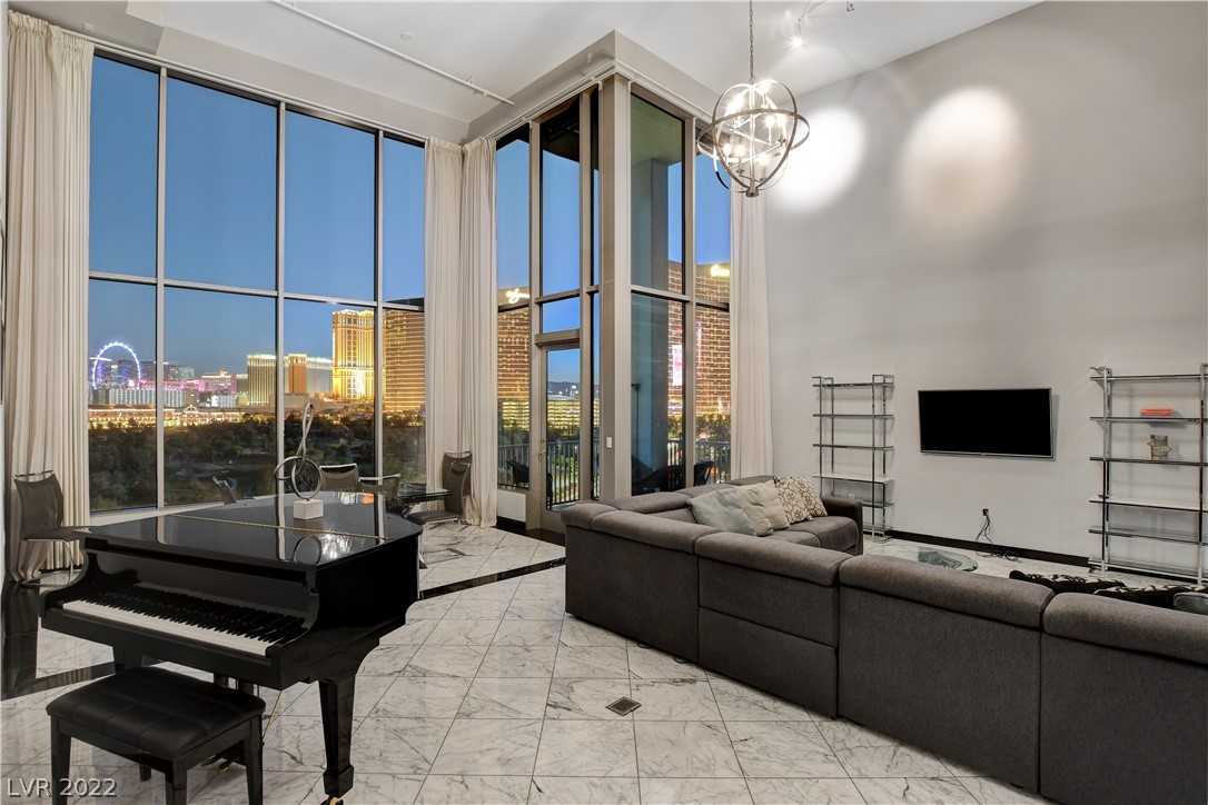 360 East Desert Inn Road, Unit 1005 Las Vegas, NV 89109 - Photo 41 of 45 Gallery Image 41