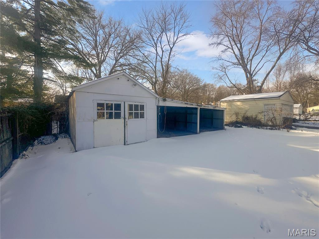 237 South Barat Avenue Ferguson, MO 63135 - Photo 15 of 16