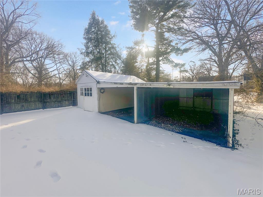 237 South Barat Avenue Ferguson, MO 63135 - Photo 16 of 16