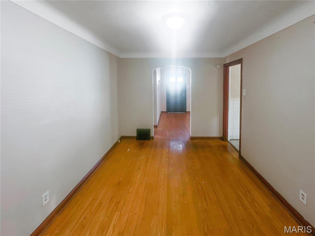 237 South Barat Avenue Ferguson, MO 63135 - Photo 6 of 16