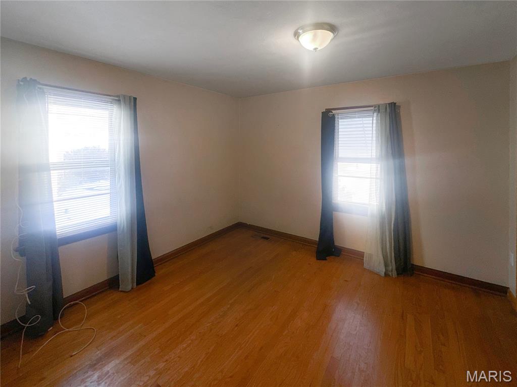 237 South Barat Avenue Ferguson, MO 63135 - Photo 7 of 16