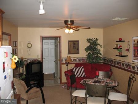 41 Buttonwood Drive Lititz, PA 17543 - Photo 10 of 15 Gallery Image 10