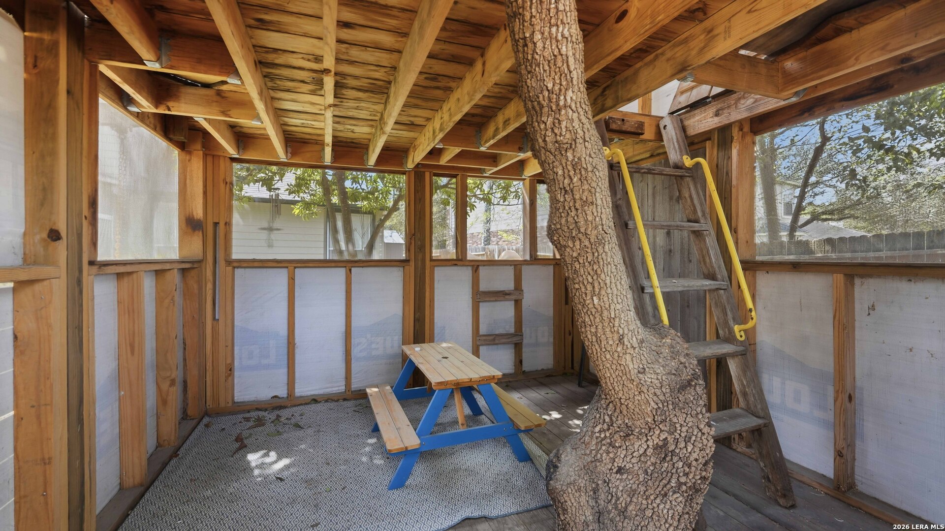 4520 Ridge Peak Drive Schertz, TX 78154 - Photo 37 of 44 a living room with furniture