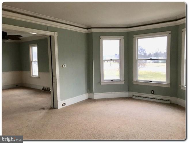 30 Station Road Leesburg, NJ 08327 - Photo 2 of 10