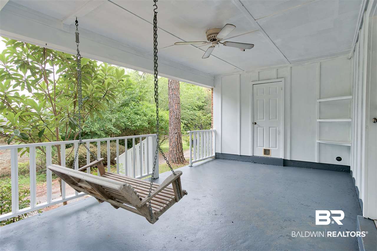 2715 Woodland Road Mobile, AL 36693 - Photo 21 of 28 Perfect for Porch Swing
