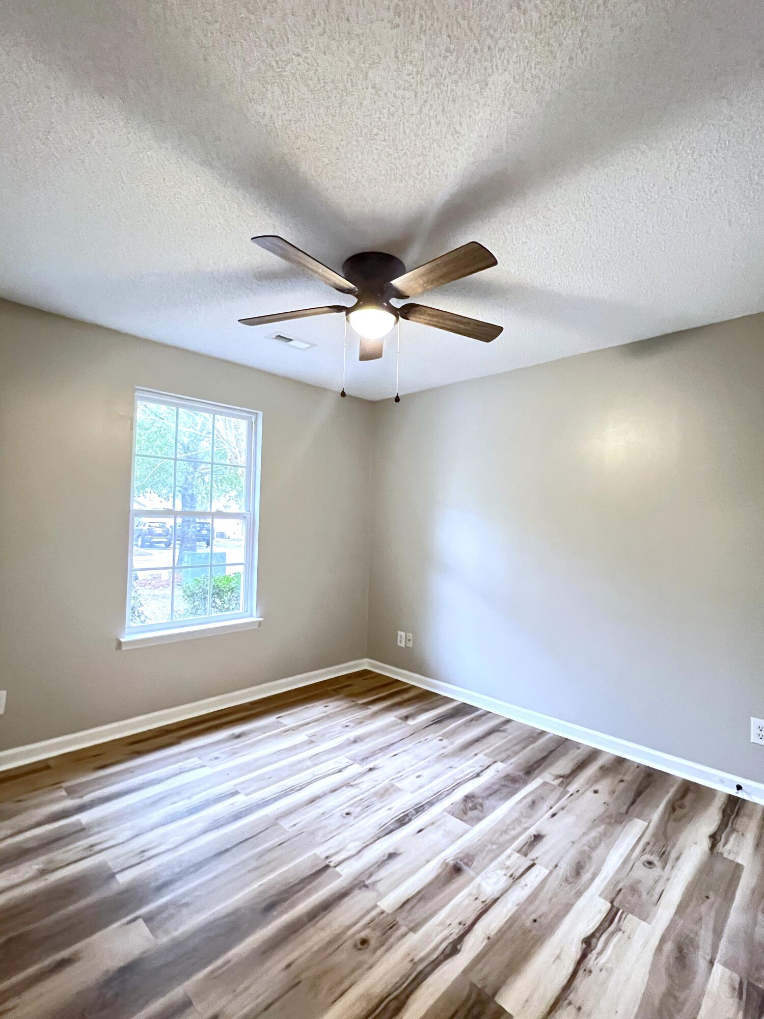 7943 Vermont Road North Charleston, SC 29418 - Photo 20 of 22 IMG_5787