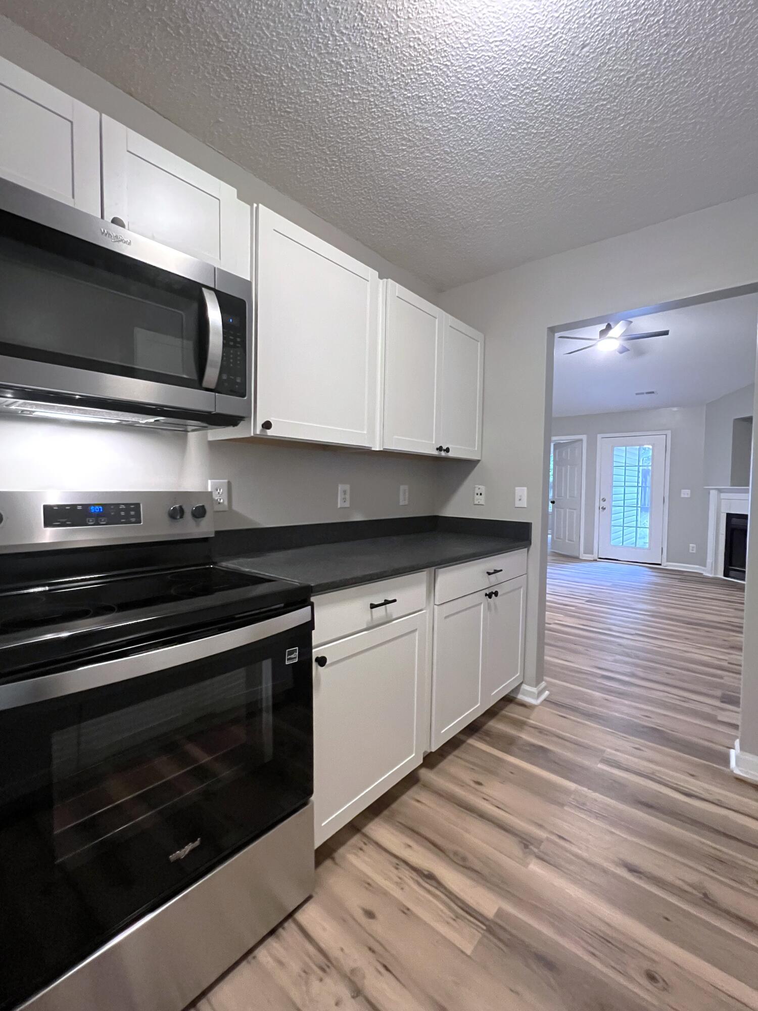 7943 Vermont Road North Charleston, SC 29418 - Photo 5 of 22 IMG_5759