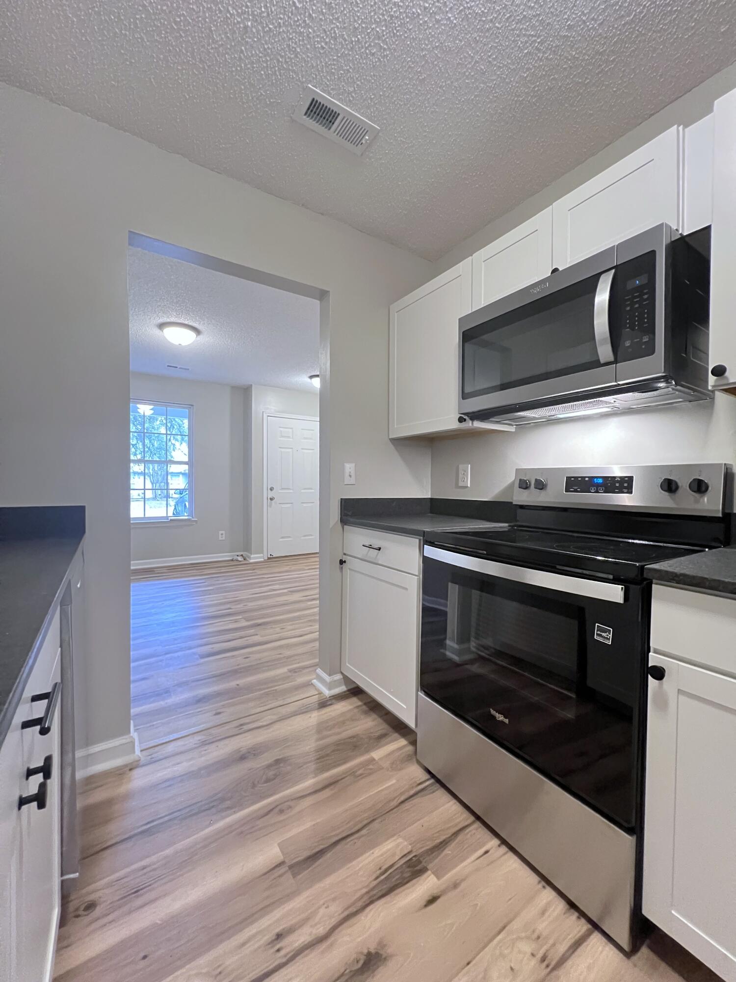 7943 Vermont Road North Charleston, SC 29418 - Photo 6 of 22 IMG_5757