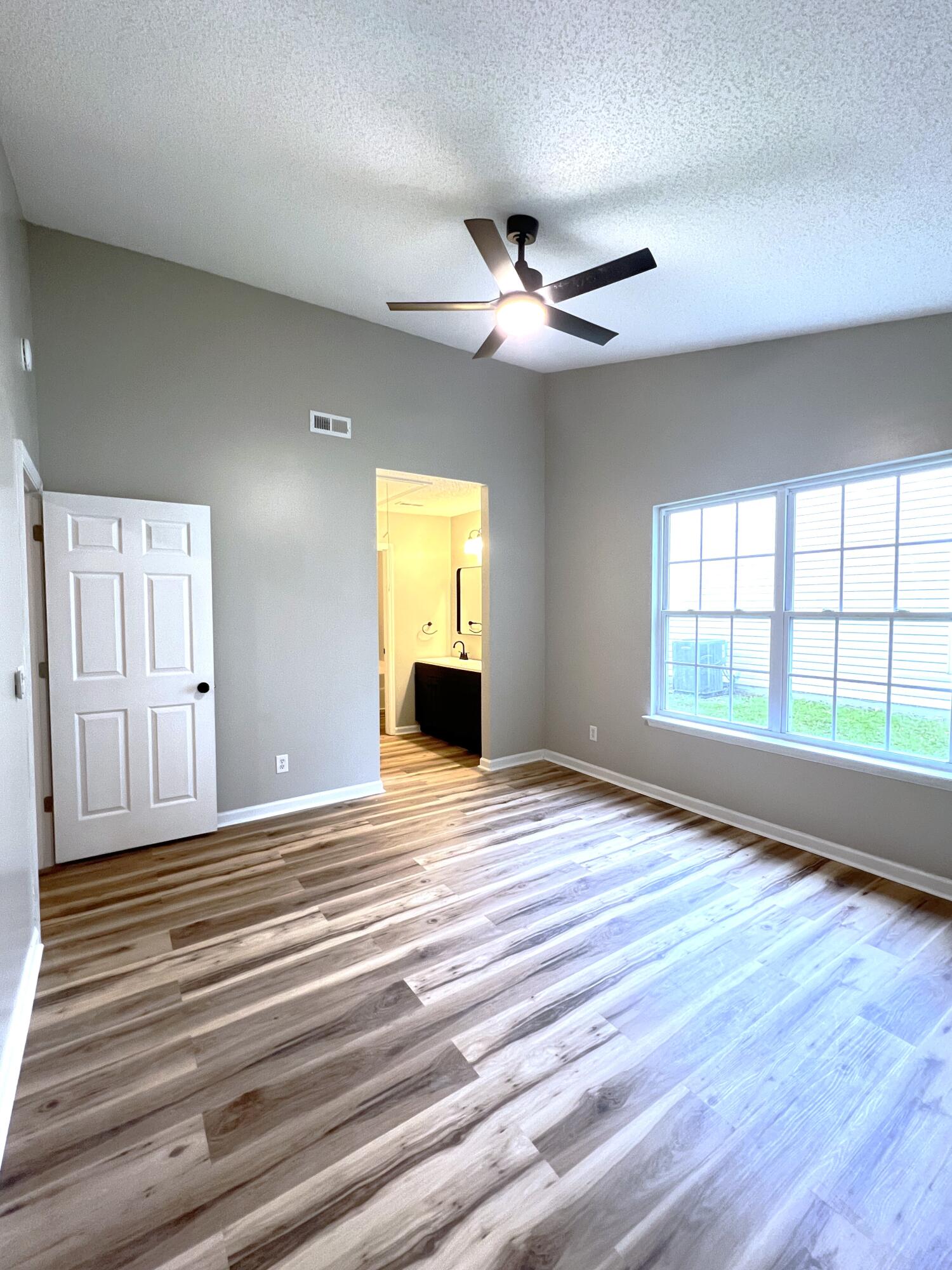 7943 Vermont Road North Charleston, SC 29418 - Photo 10 of 22 IMG_5761