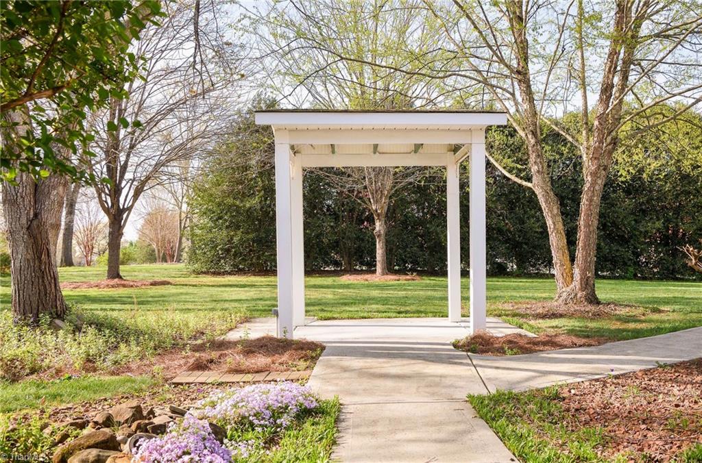 6398 Skylark Road Pfafftown, NC 27040 - Photo 29 of 34