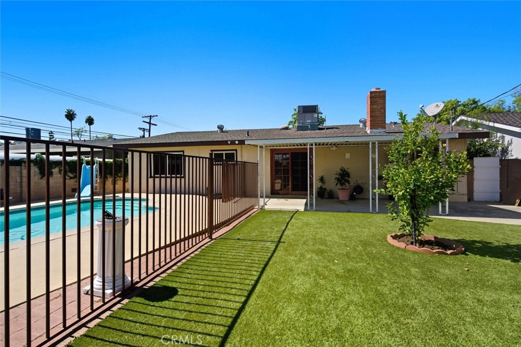 6820 Gross Avenue West Hills, CA 91307 - Photo 2 of 27 Pool and backyard turf