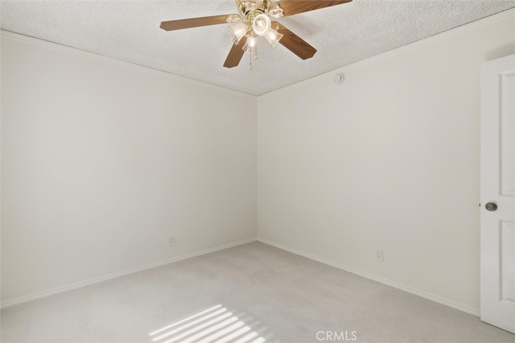 6820 Gross Avenue West Hills, CA 91307 - Photo 21 of 27 Second bedroom