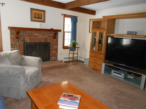 6 Ordway Road Hudson, MA 01749 - Photo 7 of 25 Gallery Image 7