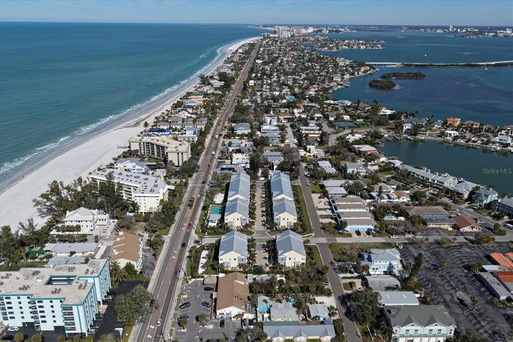 2516 Coral Court Indian Rocks Beach, FL 33785 - Photo 21 of 69