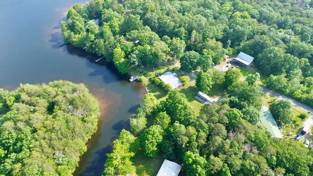 $265,000 | 115 Lake Shore Drive, Pikeville, TN 37367